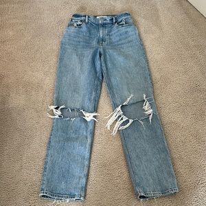 abercrombie 90’s straight jeans
